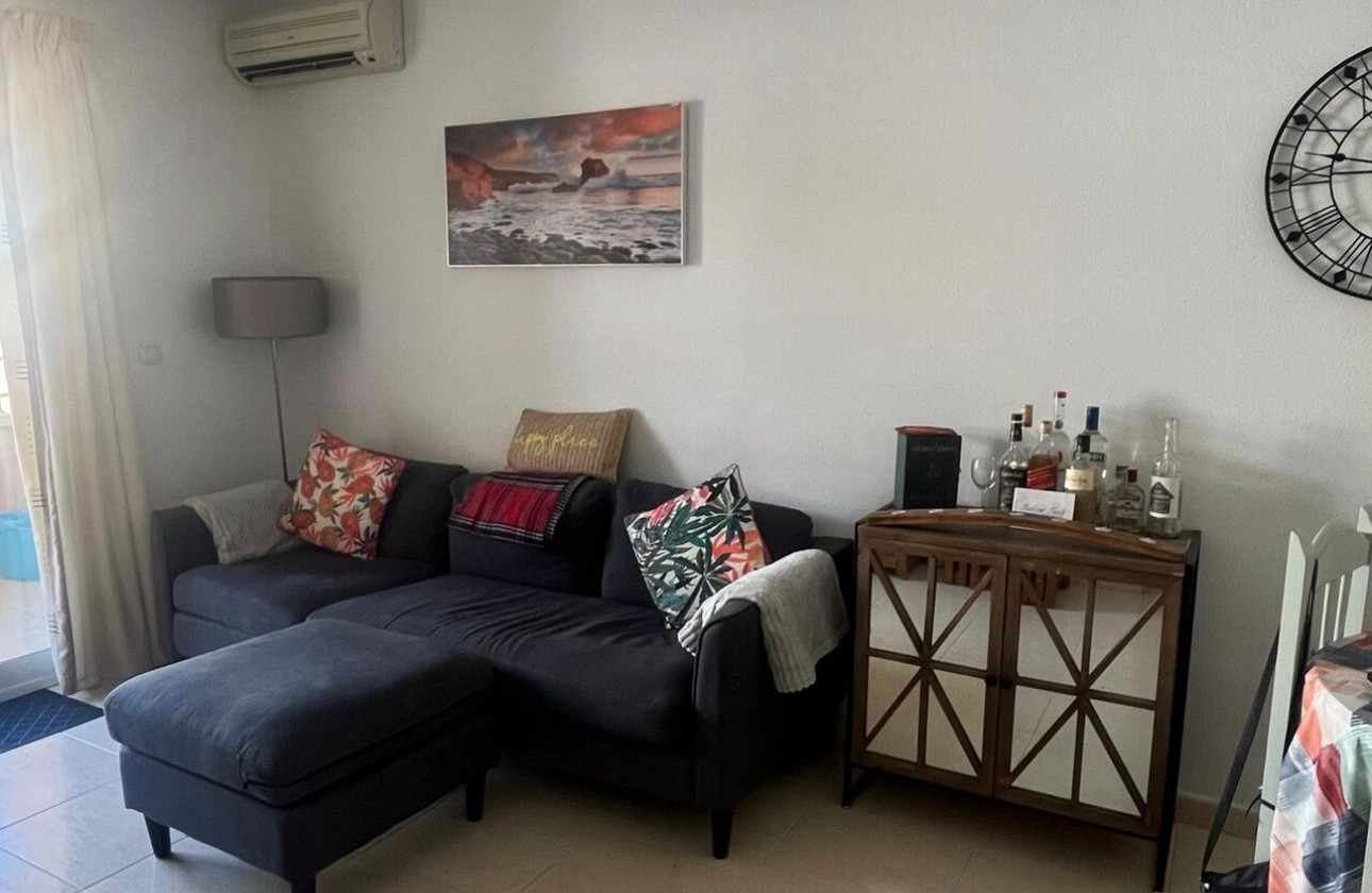 Resale - Apartment / flat - Algorfa