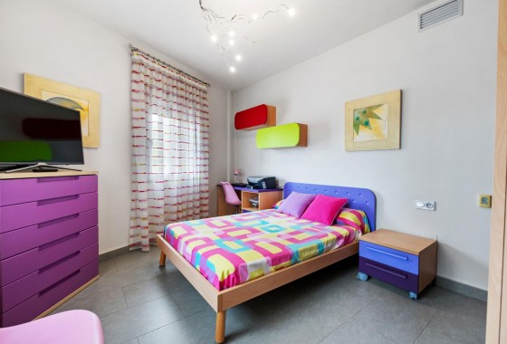 Resale - Villa - Rojales