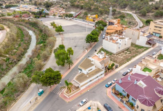 Resale - Villa - Rojales