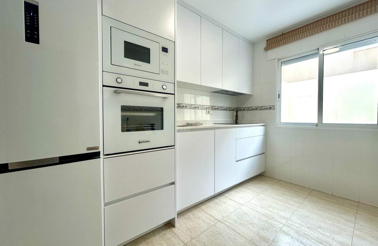 Revente - Villa - Orihuela Costa - Campoamor