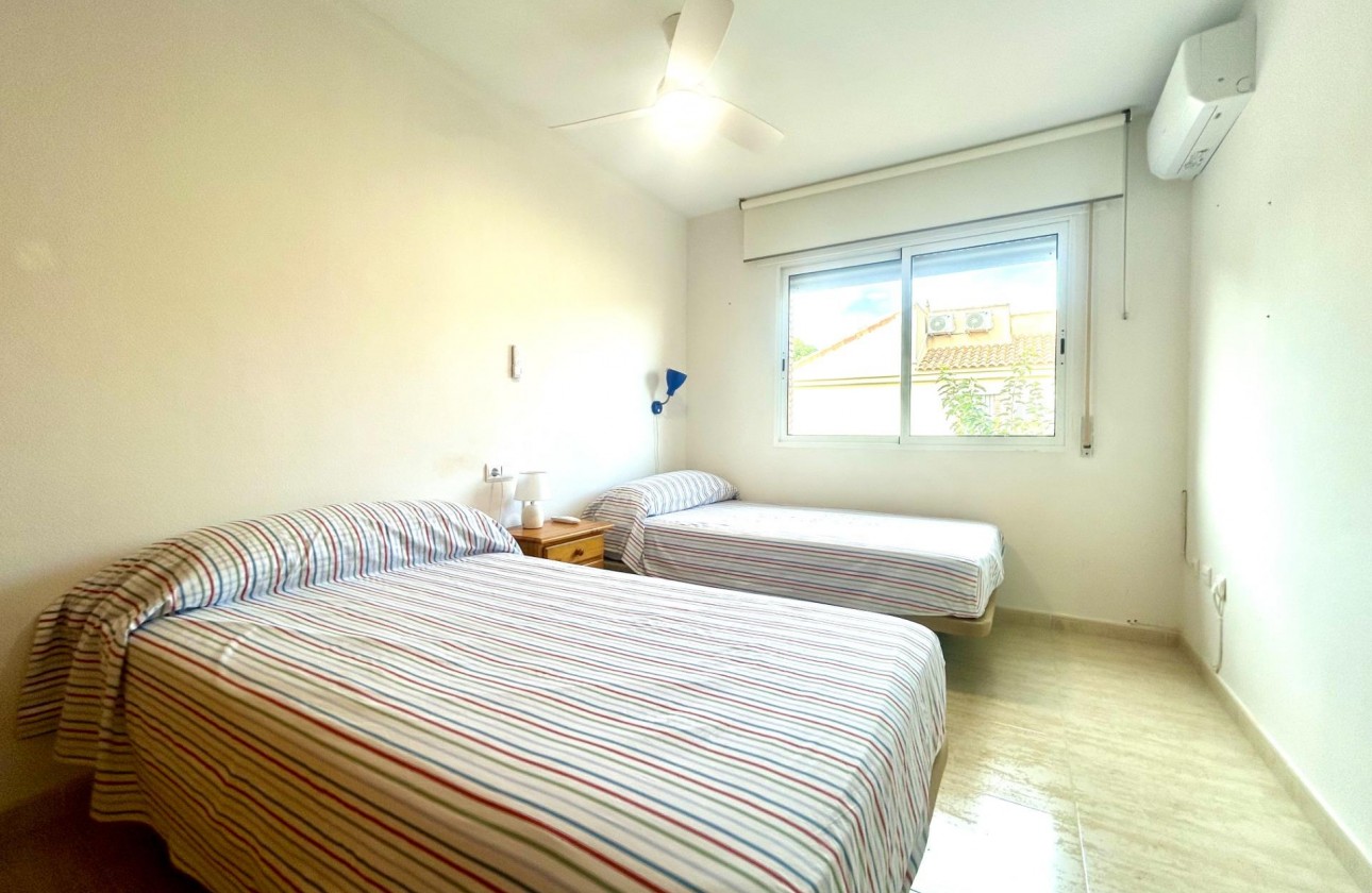 Revente - Villa - Orihuela Costa - Campoamor