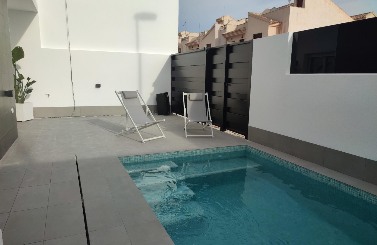 Nueva construcción  - Chalet - Torre - Pacheco - Balsicas