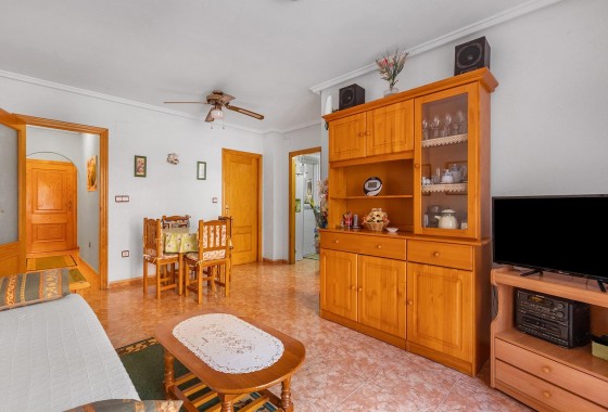 Resale - Apartment / flat - Torrevieja - Estacion de autobuses