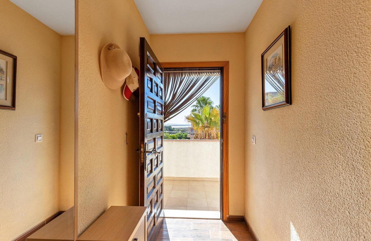 Reventa - Apartamento / piso - Guardamar del Segura - Urb. pinomar