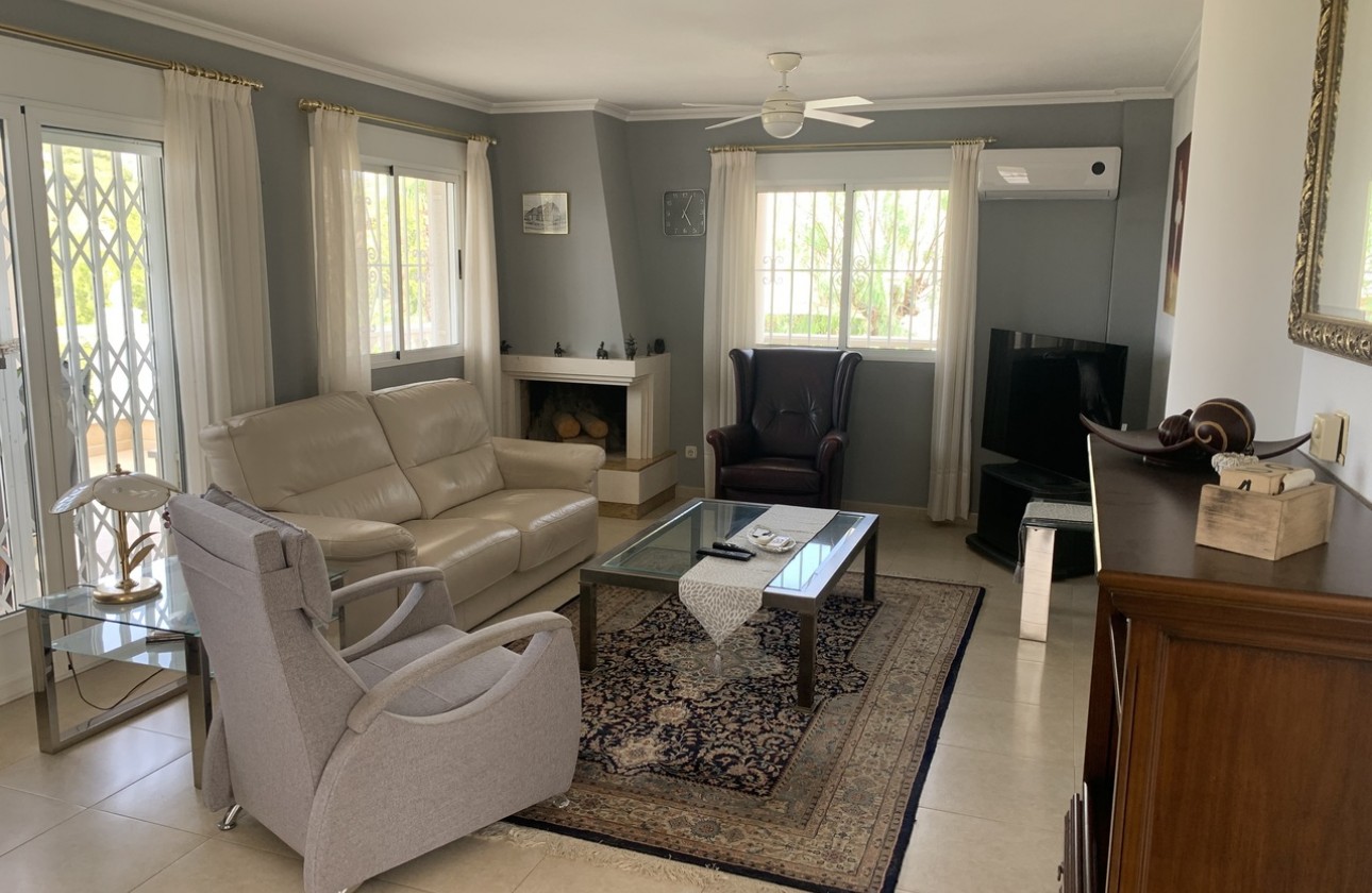 Reventa - Chalet - Algorfa (montemar)