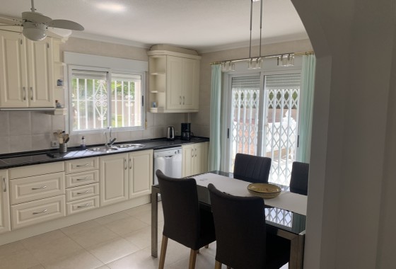 Reventa - Chalet - Algorfa (montemar)