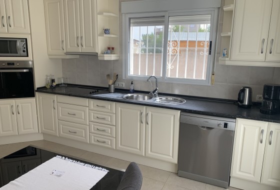 Reventa - Chalet - Algorfa (montemar)