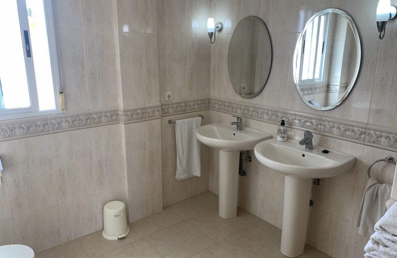 Reventa - Chalet - Algorfa (montemar)