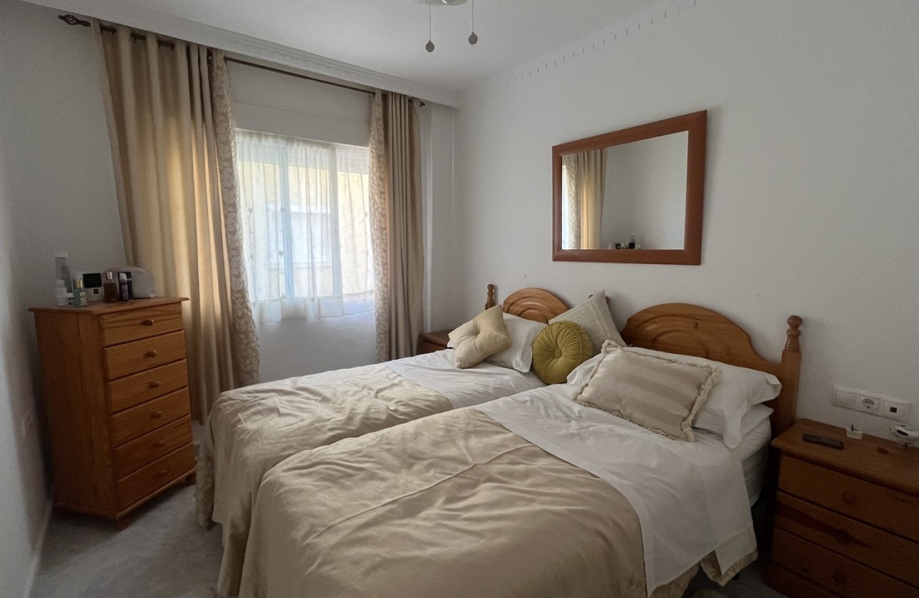 Resale - Apartment / flat - Algorfa
