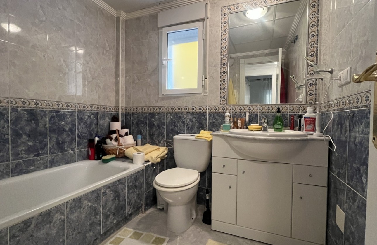 Resale - Apartment / flat - Algorfa