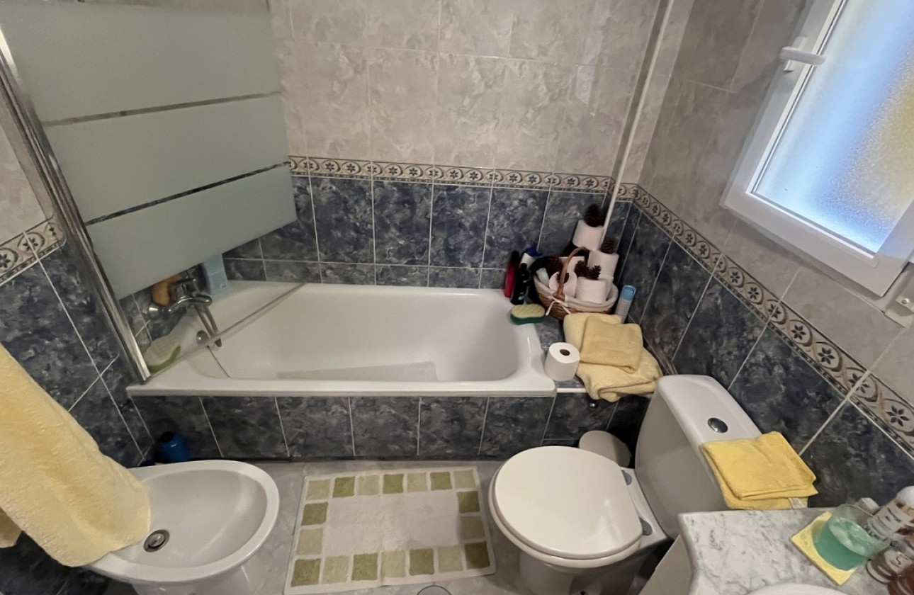 Resale - Apartment / flat - Algorfa