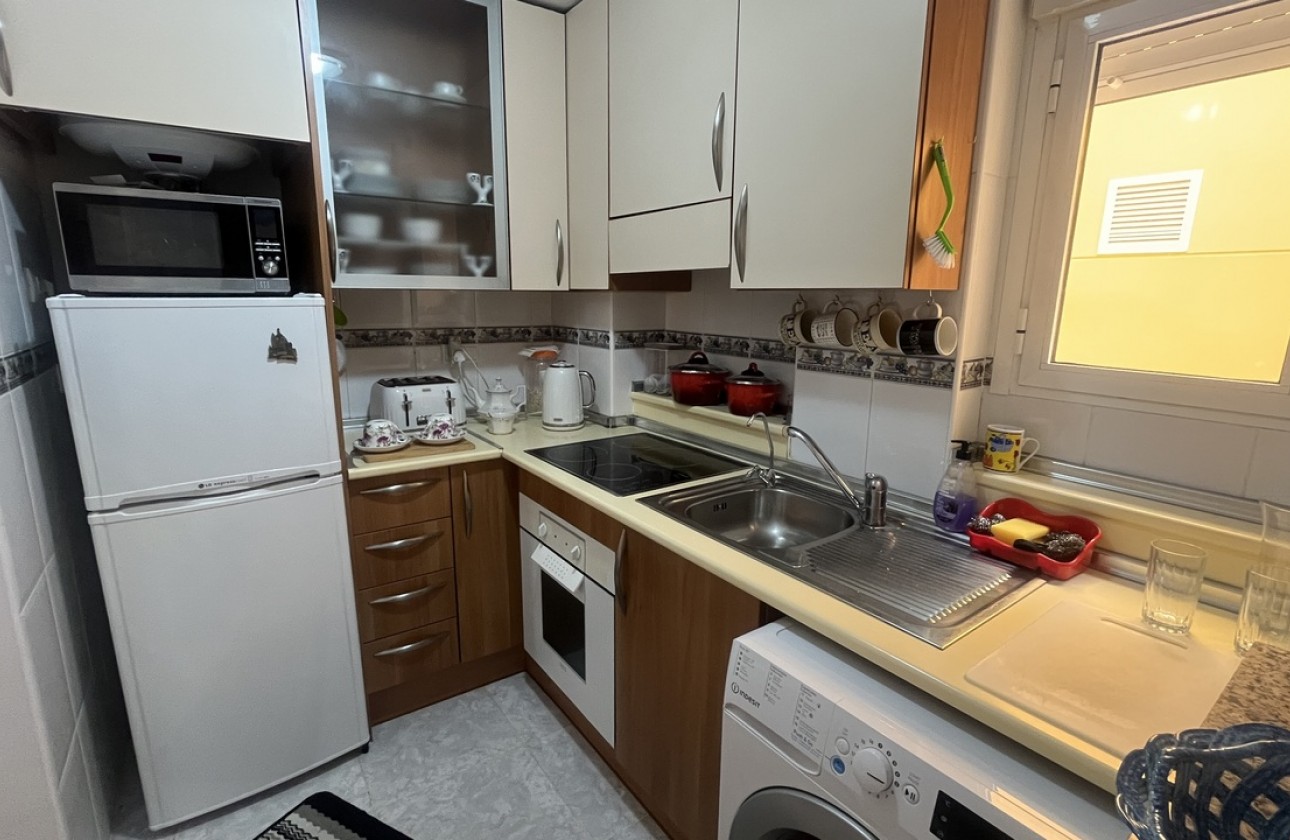 Resale - Apartment / flat - Algorfa