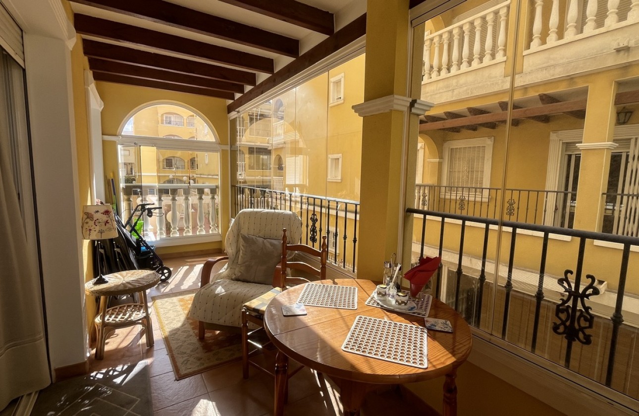 Resale - Apartment / flat - Algorfa