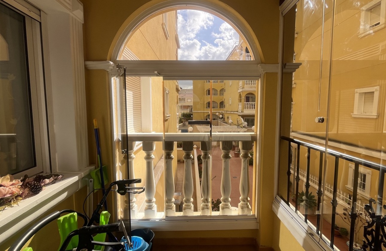 Resale - Apartment / flat - Algorfa