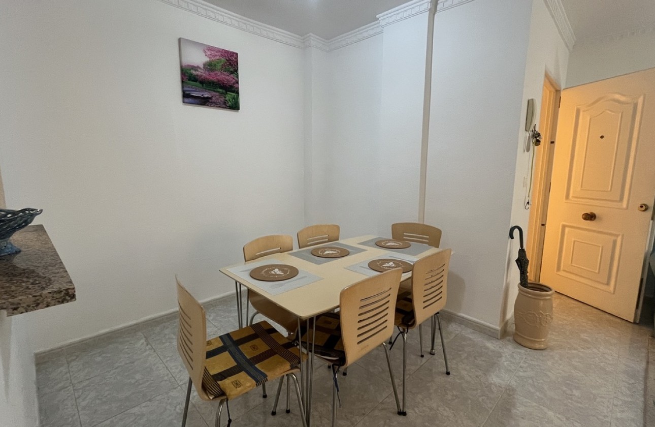 Resale - Apartment / flat - Algorfa