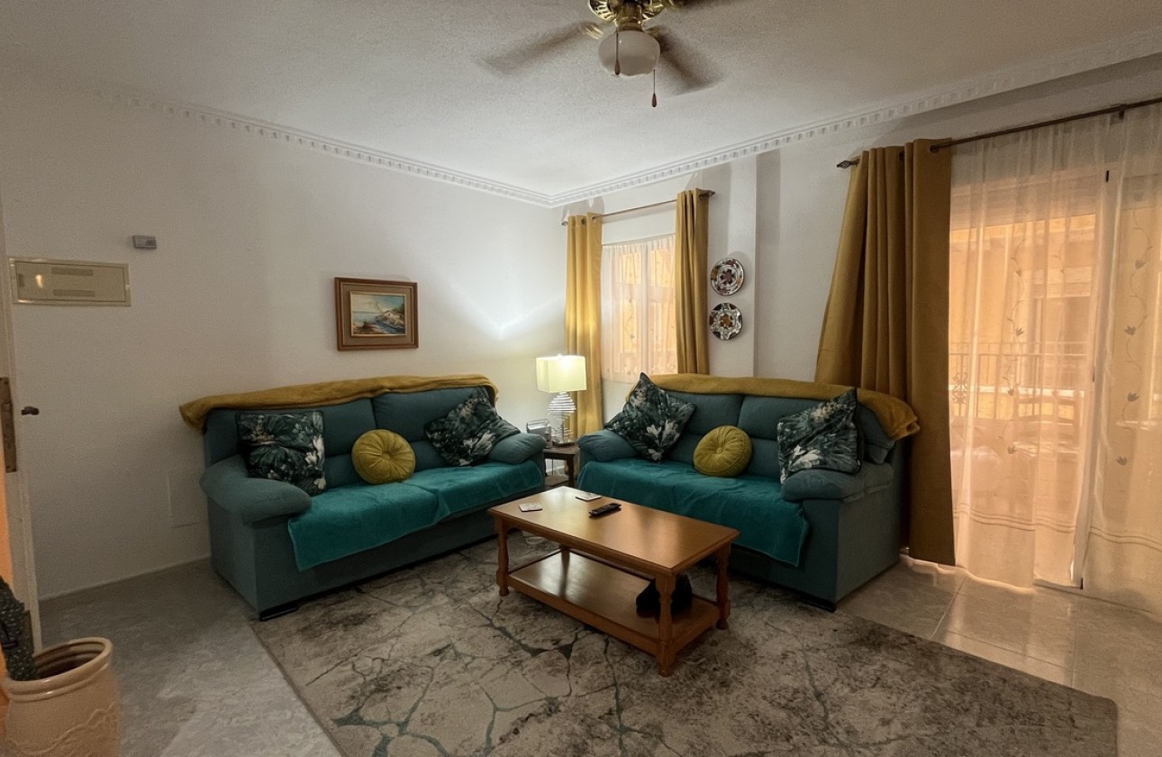 Resale - Apartment / flat - Algorfa