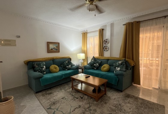 Resale - Apartment / flat - Algorfa