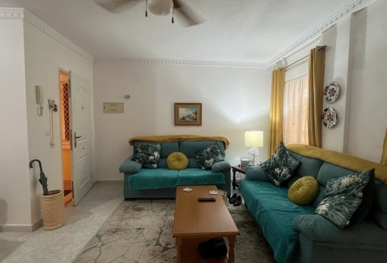 Resale - Apartment / flat - Algorfa