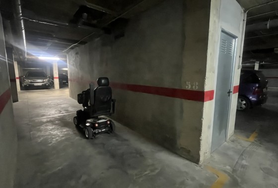 Resale - Apartment / flat - Algorfa