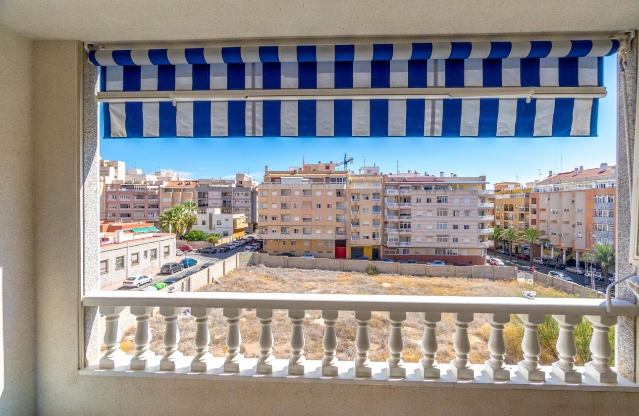 Revente - Appartement - Torrevieja - Centro