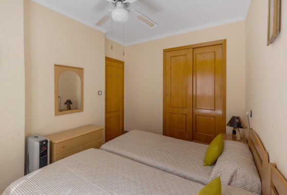 Resale - Apartment / flat - Torrevieja - Centro