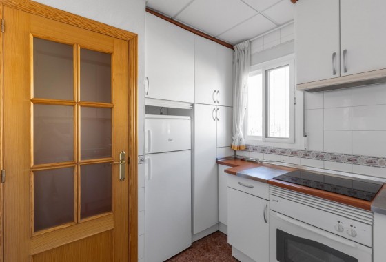 Resale - Apartment / flat - Torrevieja - Centro