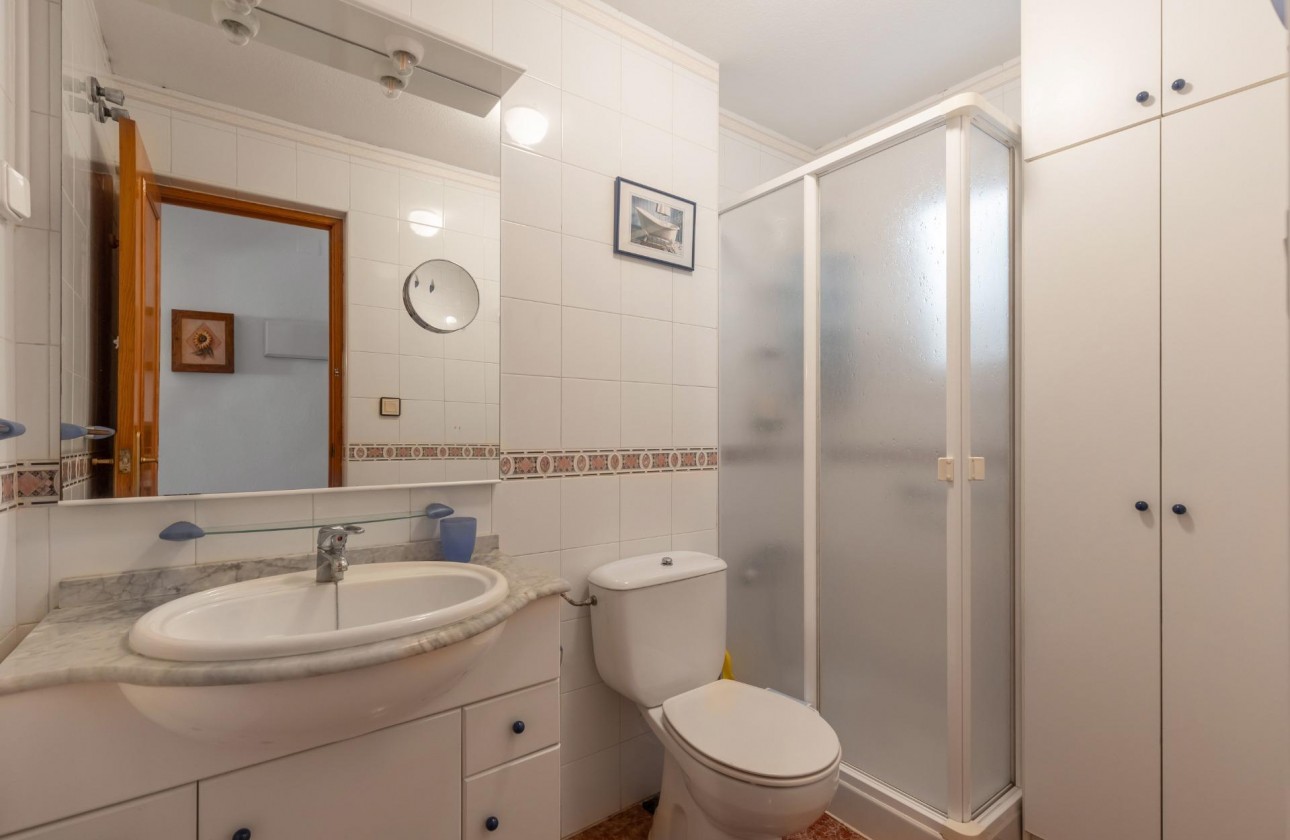 Resale - Apartment / flat - Torrevieja - Centro