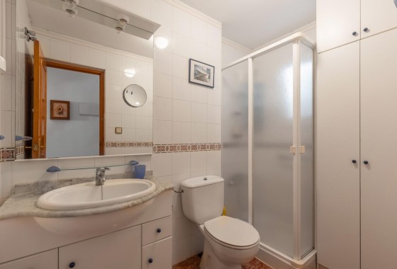 Resale - Apartment / flat - Torrevieja - Centro