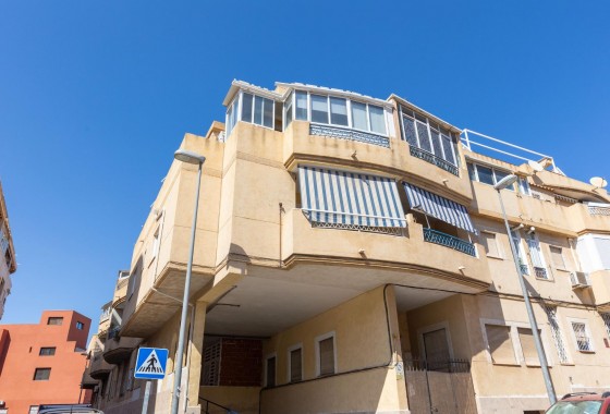 Resale - Apartment / flat - Torrevieja - Centro