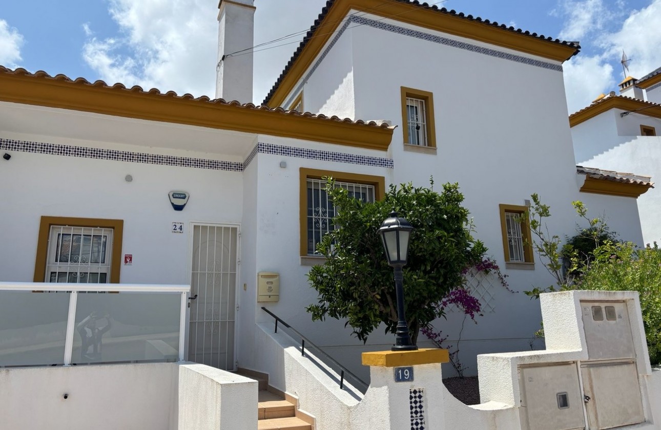 Revente - Villa - Villamartin, Orihuela Costa