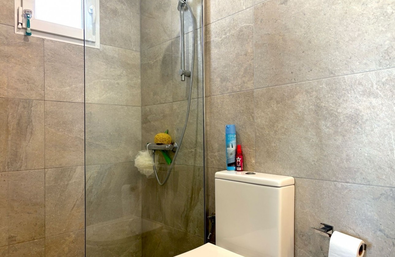 Revente - Villa - Villamartin, Orihuela Costa