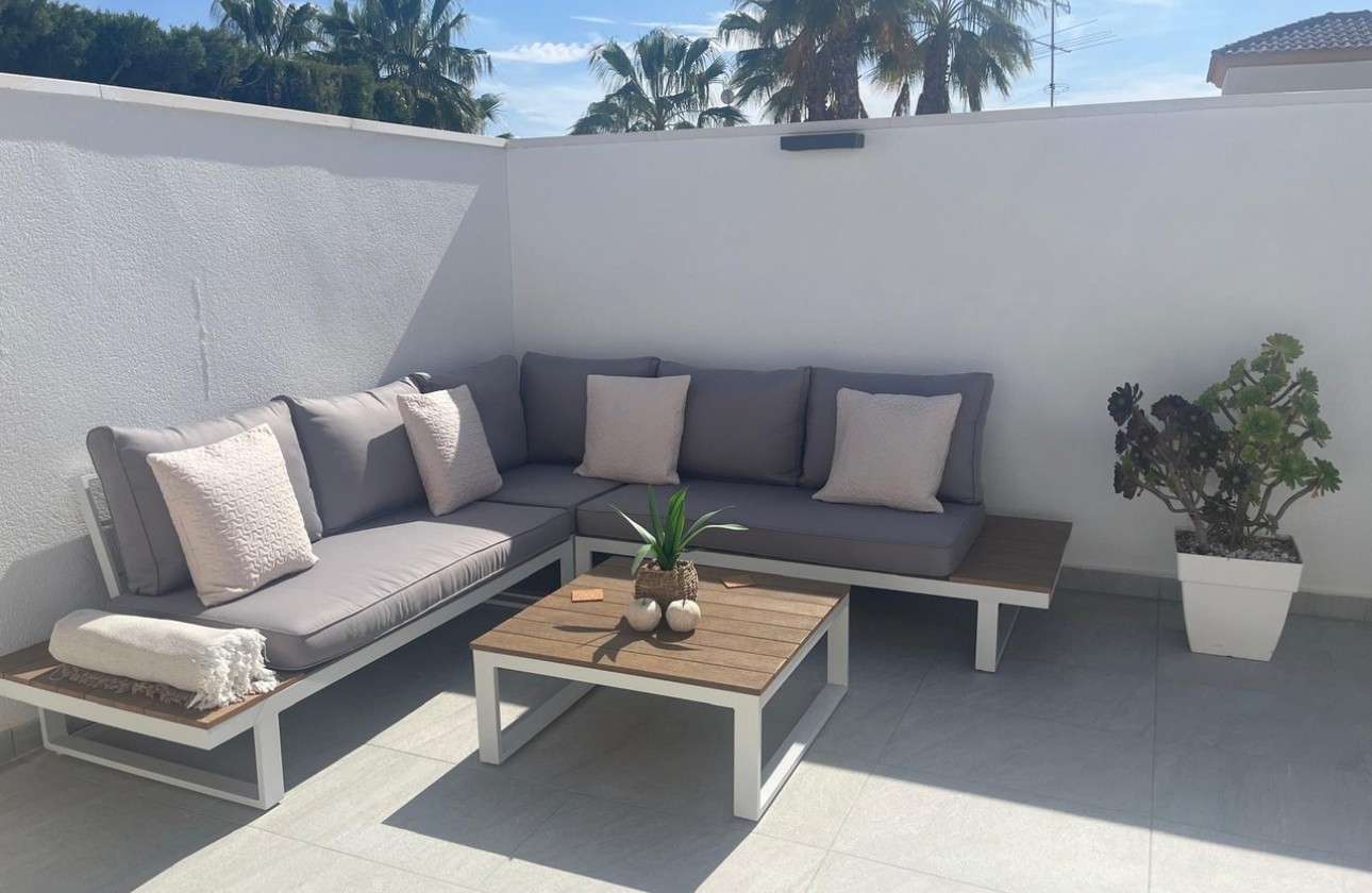 Revente - Villa - Villamartin, Orihuela Costa