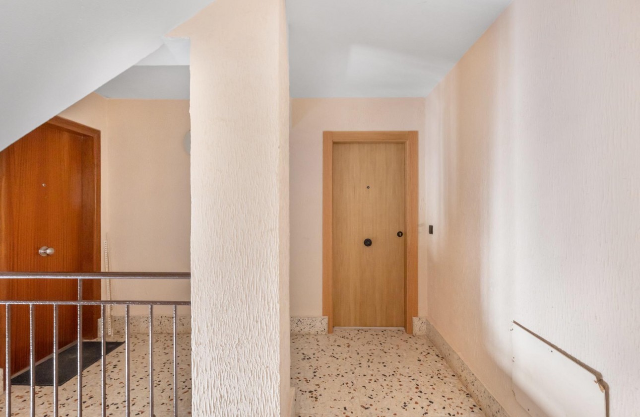 Revente - Appartement - Torrevieja - La Mata pueblo