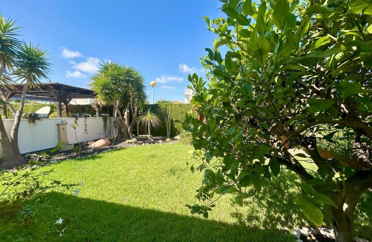 Revente - Villa - Orihuela Costa - Cabo Roig