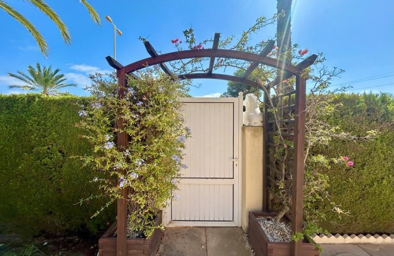 Revente - Villa - Orihuela Costa - Cabo Roig