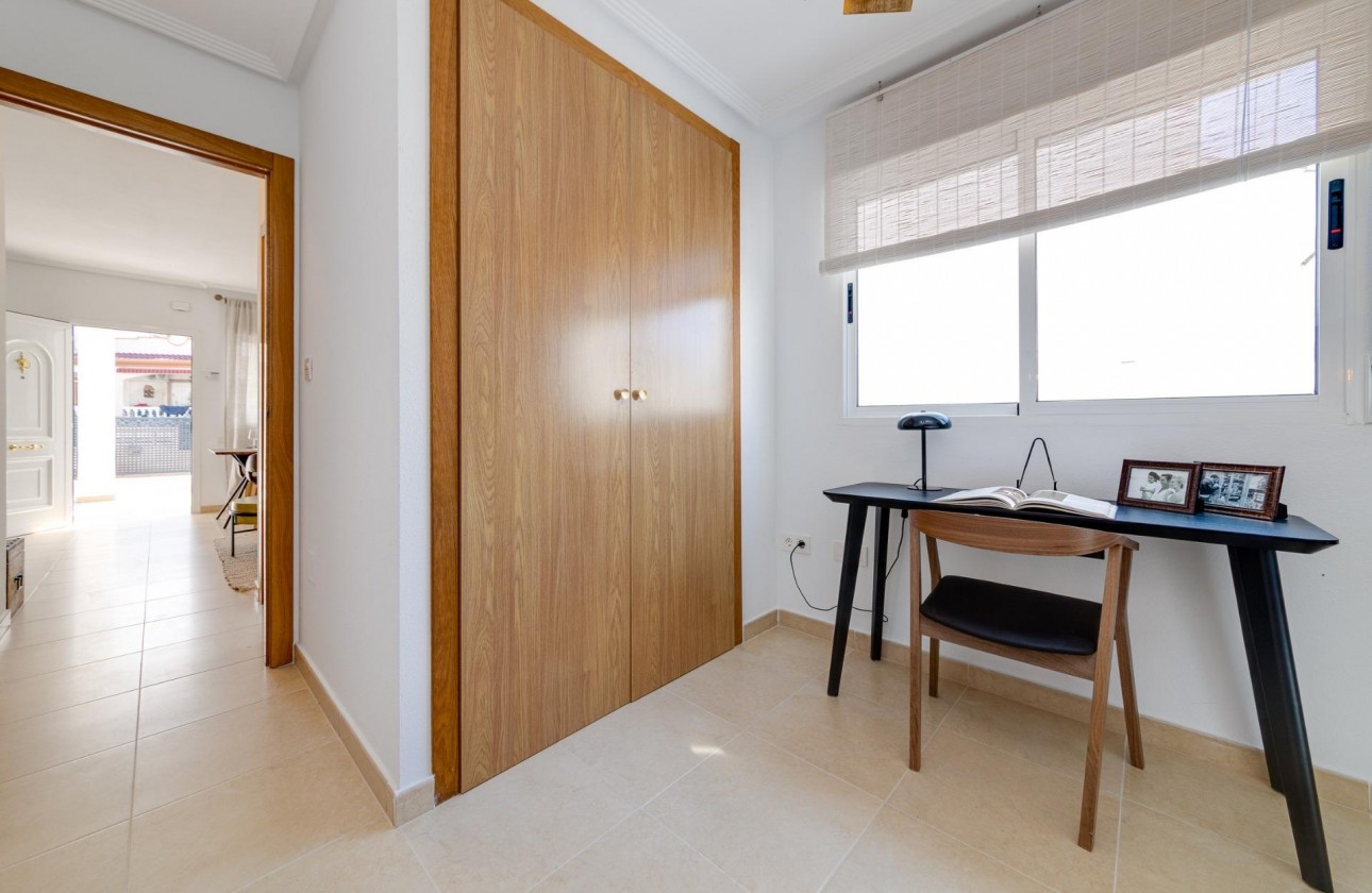 Nueva construcción  - Chalet - San Fulgencio - El Oasis