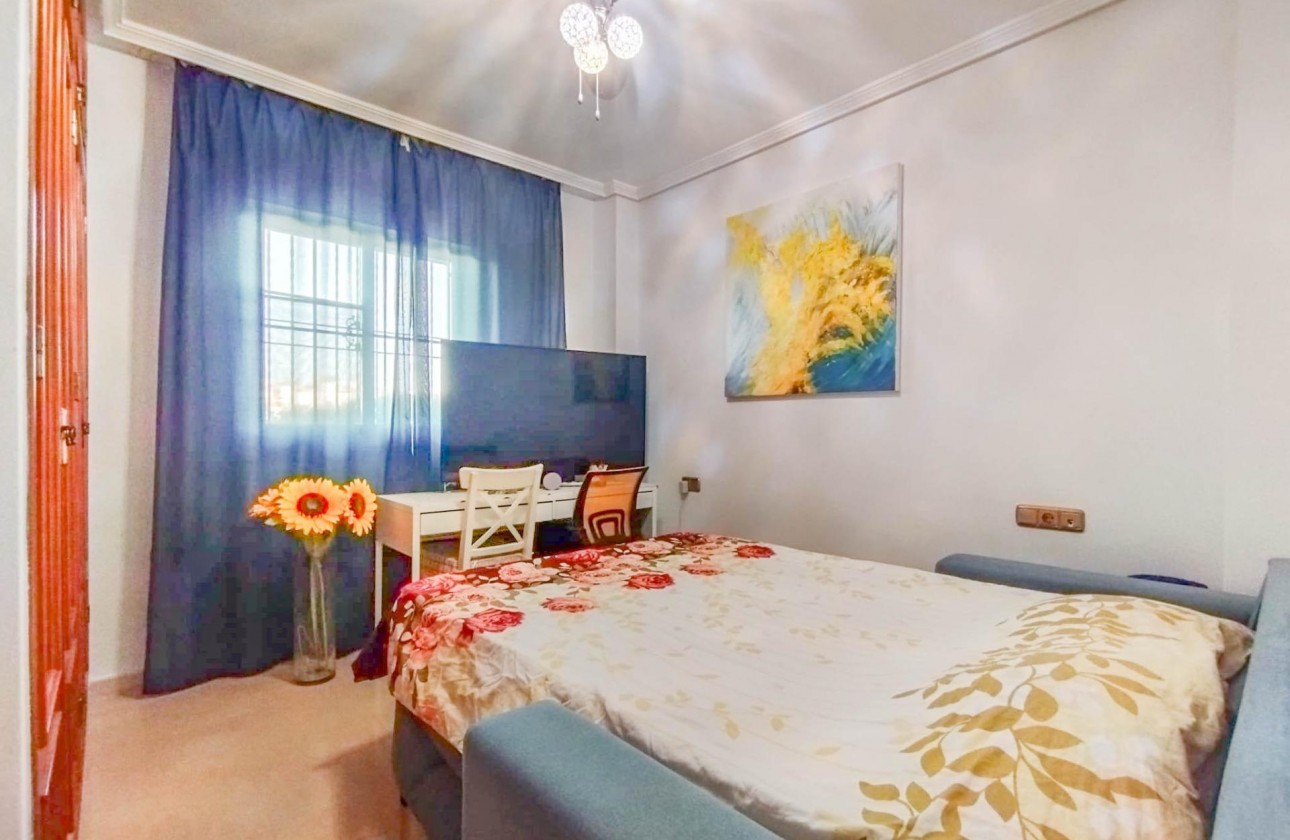 Resale - Bungalow - Orihuela Costa - Lomas de Cabo Roig-Los Dolses