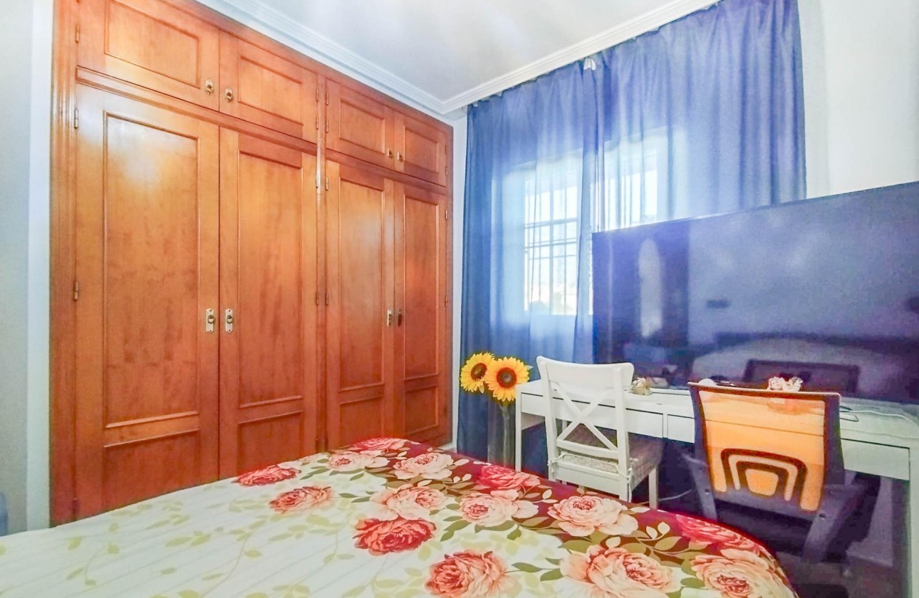 Resale - Bungalow - Orihuela Costa - Lomas de Cabo Roig-Los Dolses