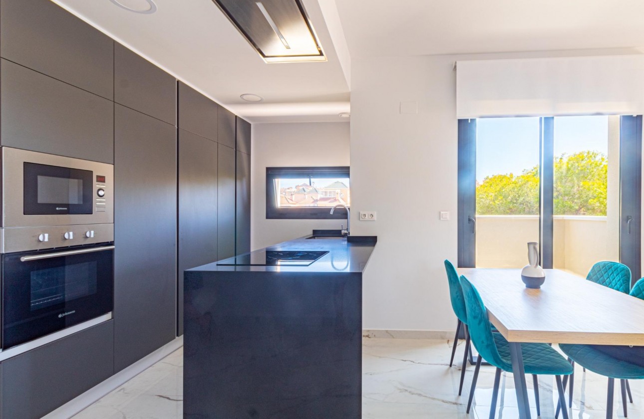 Reventa - Apartamento / piso - Orihuela Costa - Los Almendros-La Florida