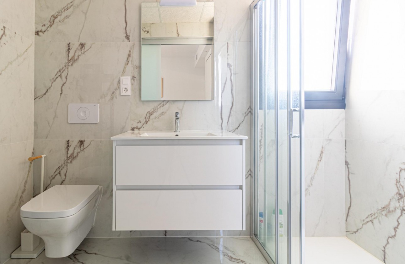 Reventa - Apartamento / piso - Orihuela Costa - Los Almendros-La Florida