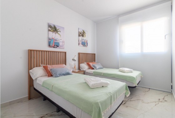 Reventa - Apartamento / piso - Orihuela Costa - Los Almendros-La Florida