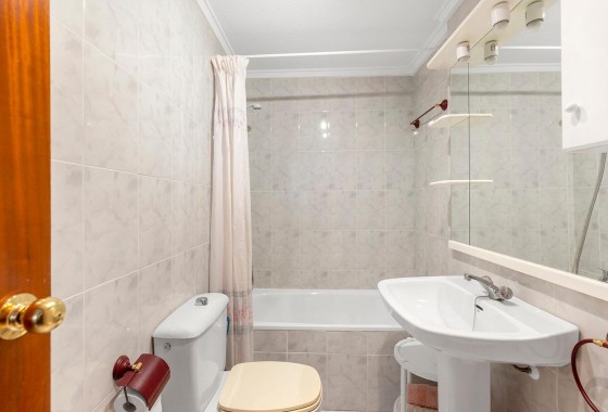 Revente - Appartement - Torrevieja - Centro