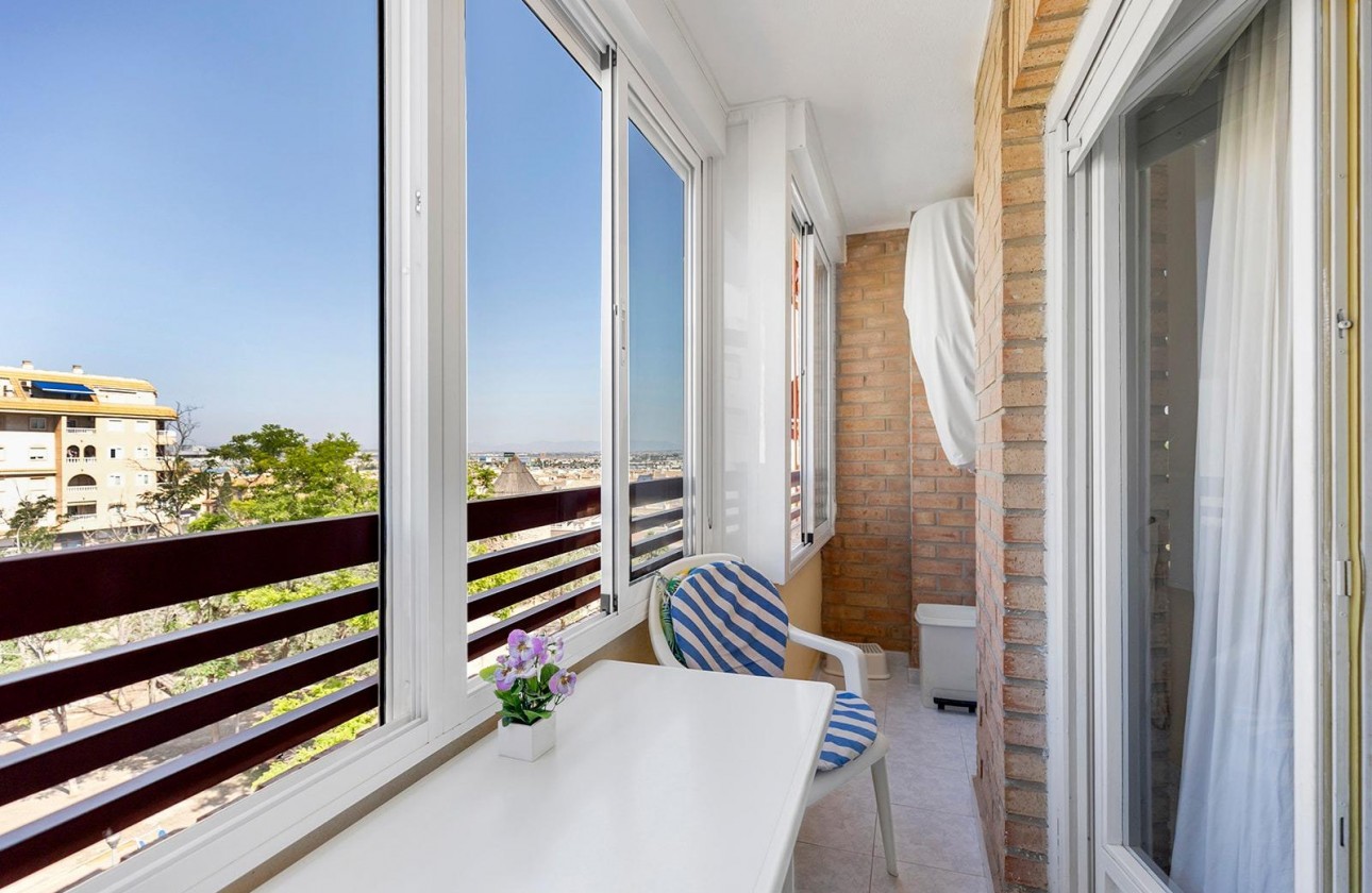 Revente - Appartement - Torrevieja - Centro