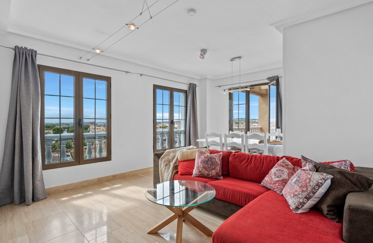 Resale - Apartment / flat - Punta Prima