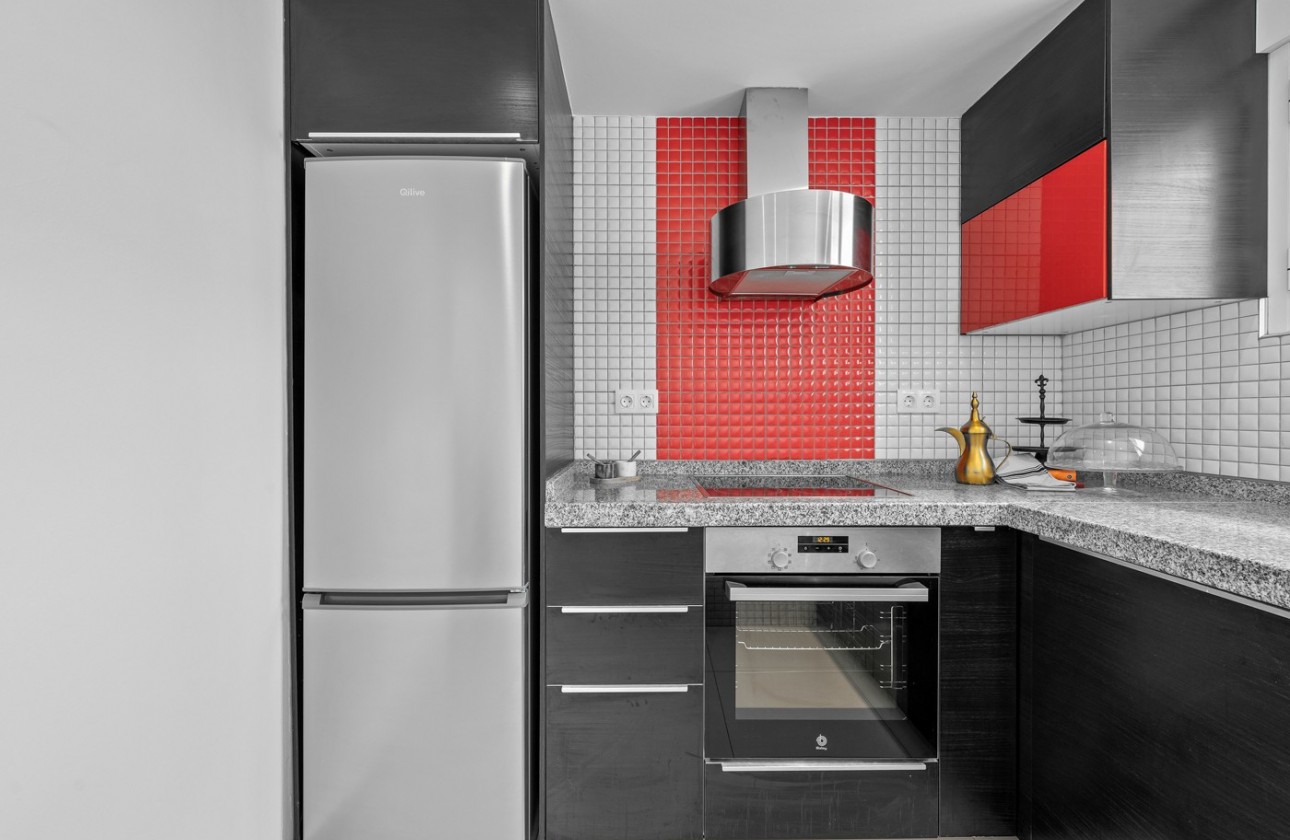 Resale - Apartment / flat - Punta Prima