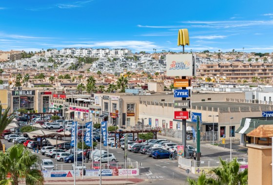 Resale - Apartment / flat - Punta Prima