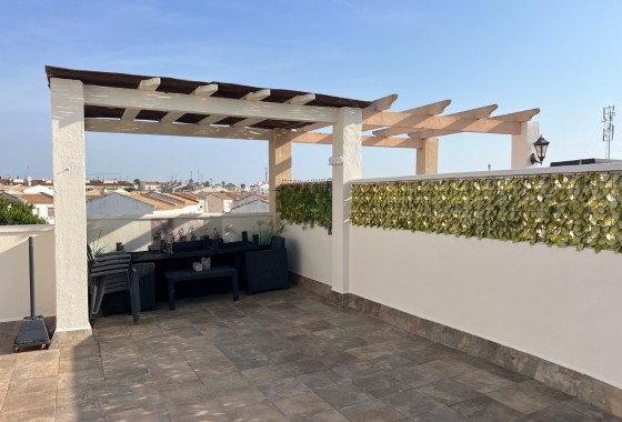 Resale - Apartment - Top Floor Apartment - Orihuela Costa - La Florida
