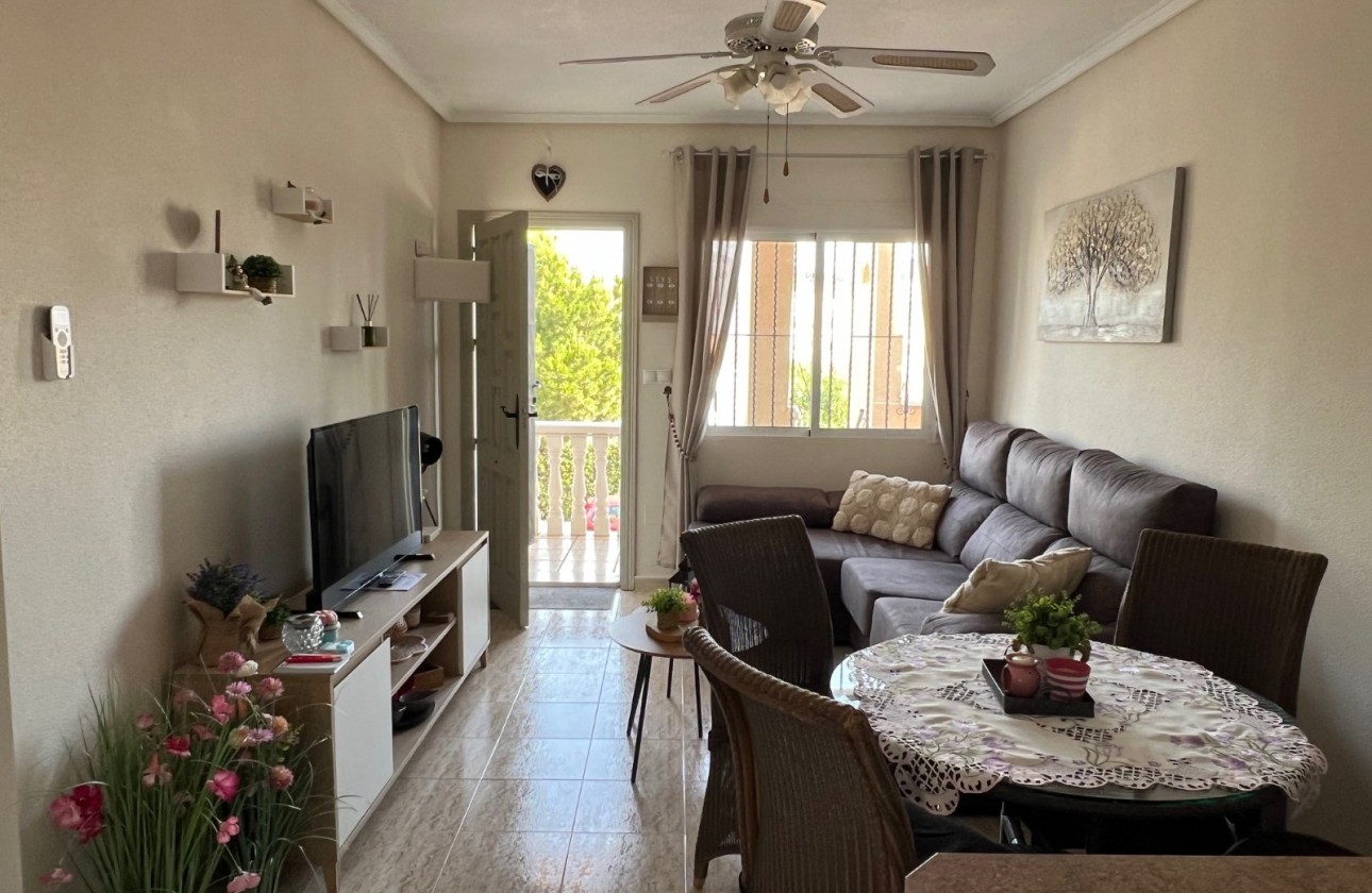 Resale - Apartment - Top Floor Apartment - Orihuela Costa - La Florida