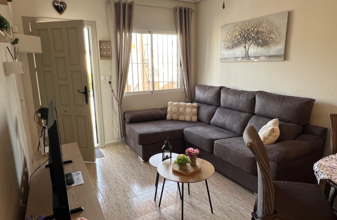 Resale - Apartment - Top Floor Apartment - Orihuela Costa - La Florida