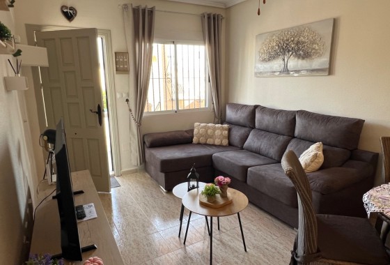 Resale - Apartment - Top Floor Apartment - Orihuela Costa - La Florida